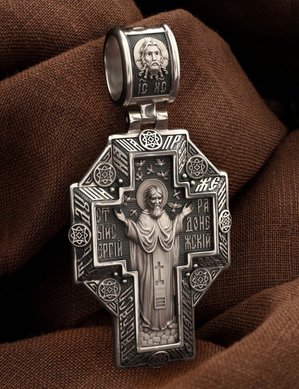 Крест из белого золота