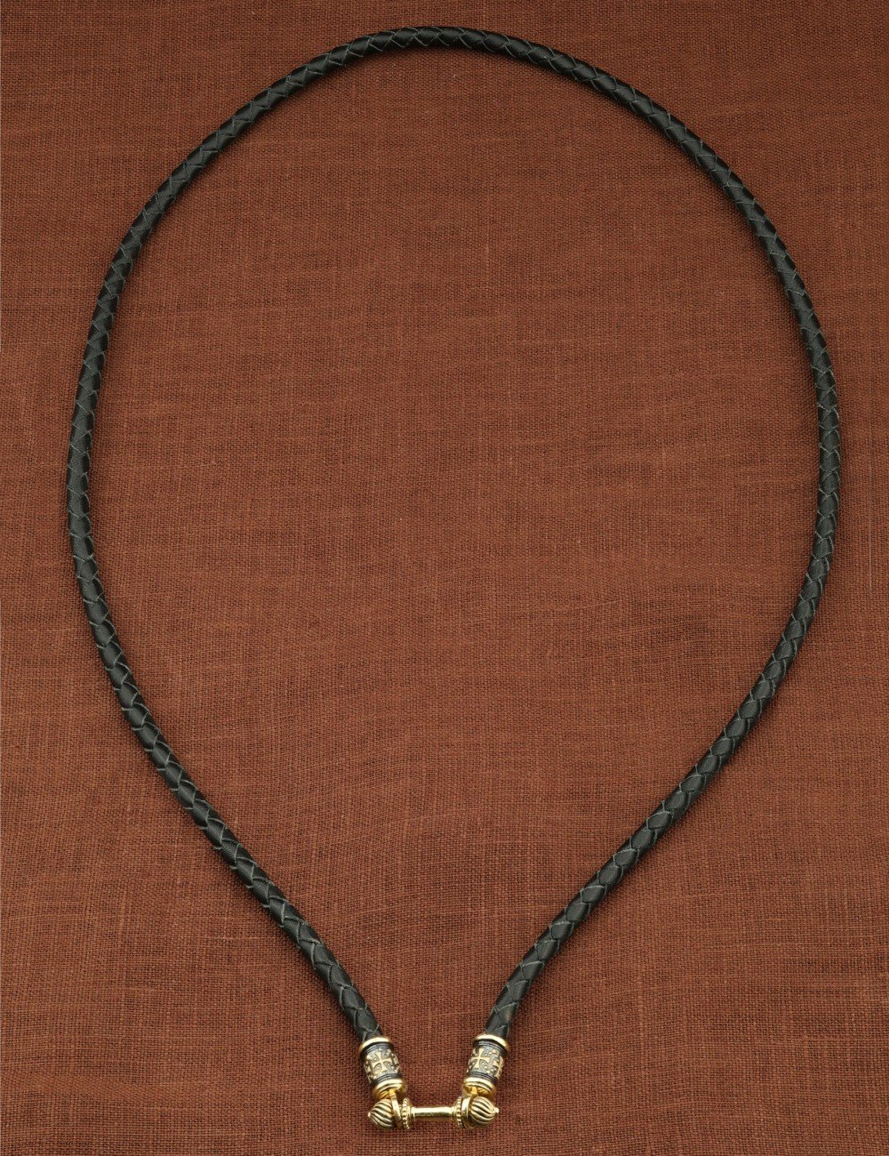 Гайтан из лимонного золота c кожаным шнурком