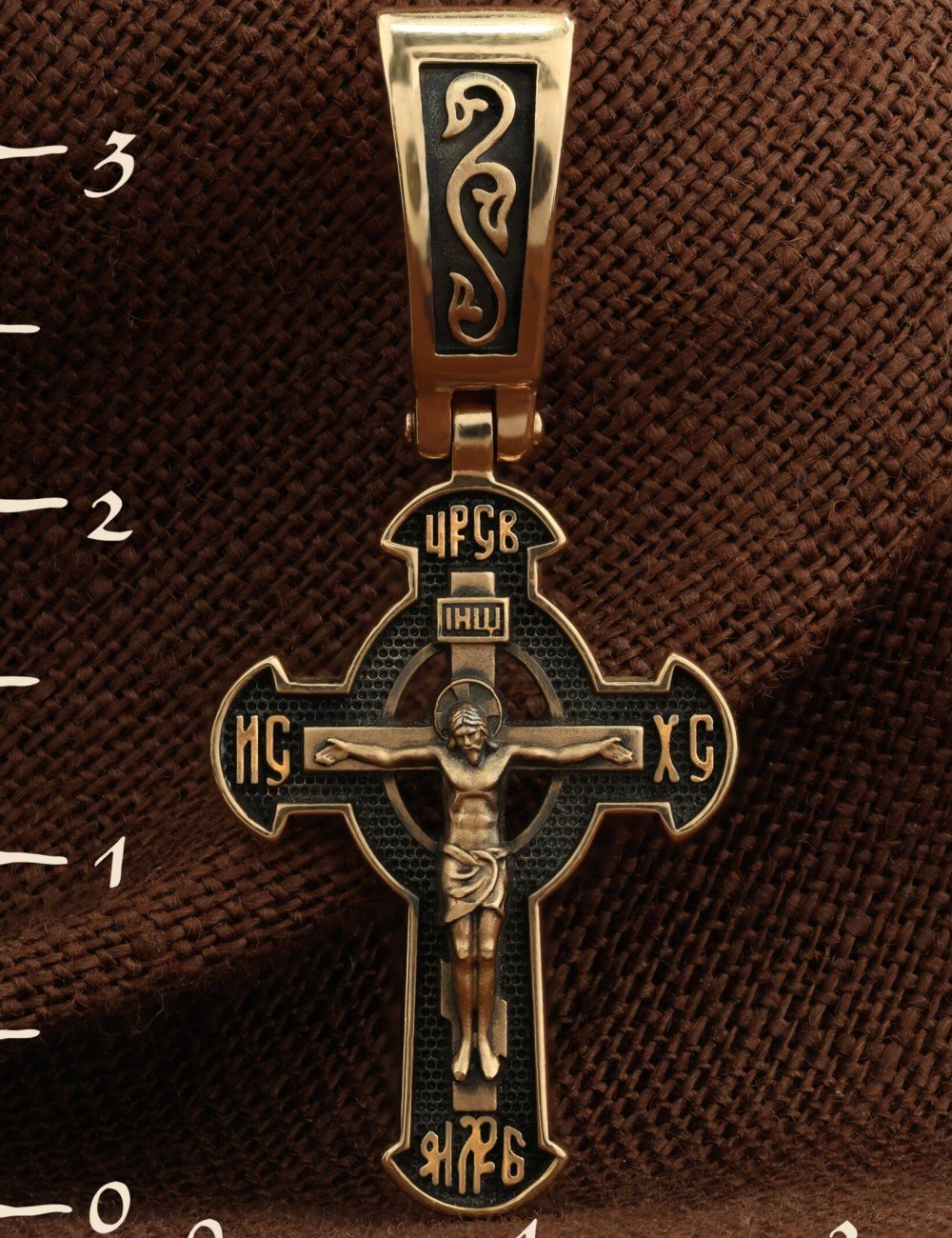 Крест из золота