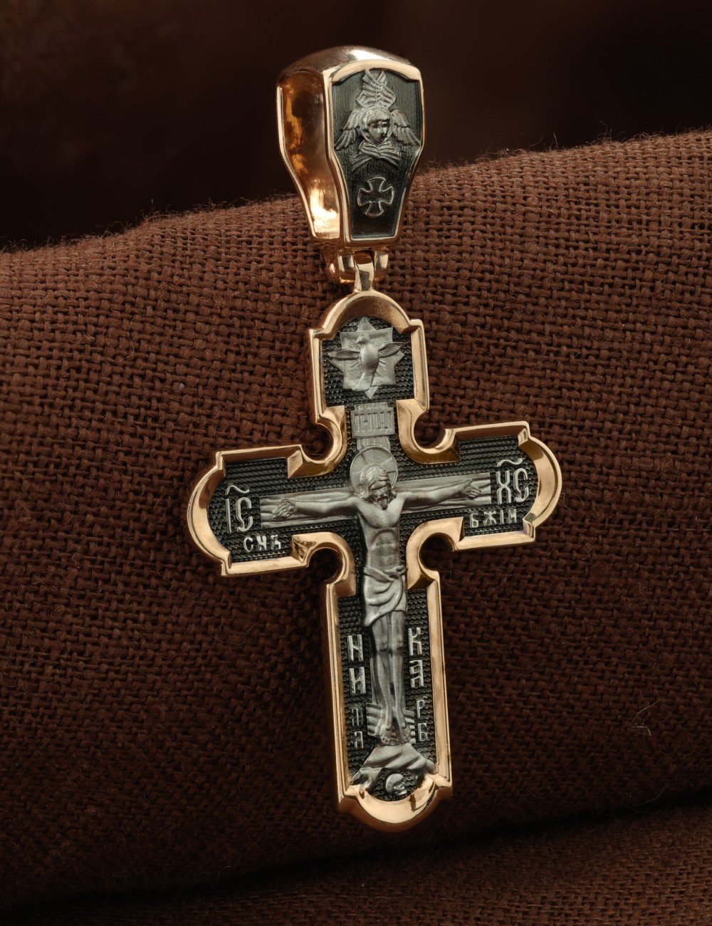 Крест из золота