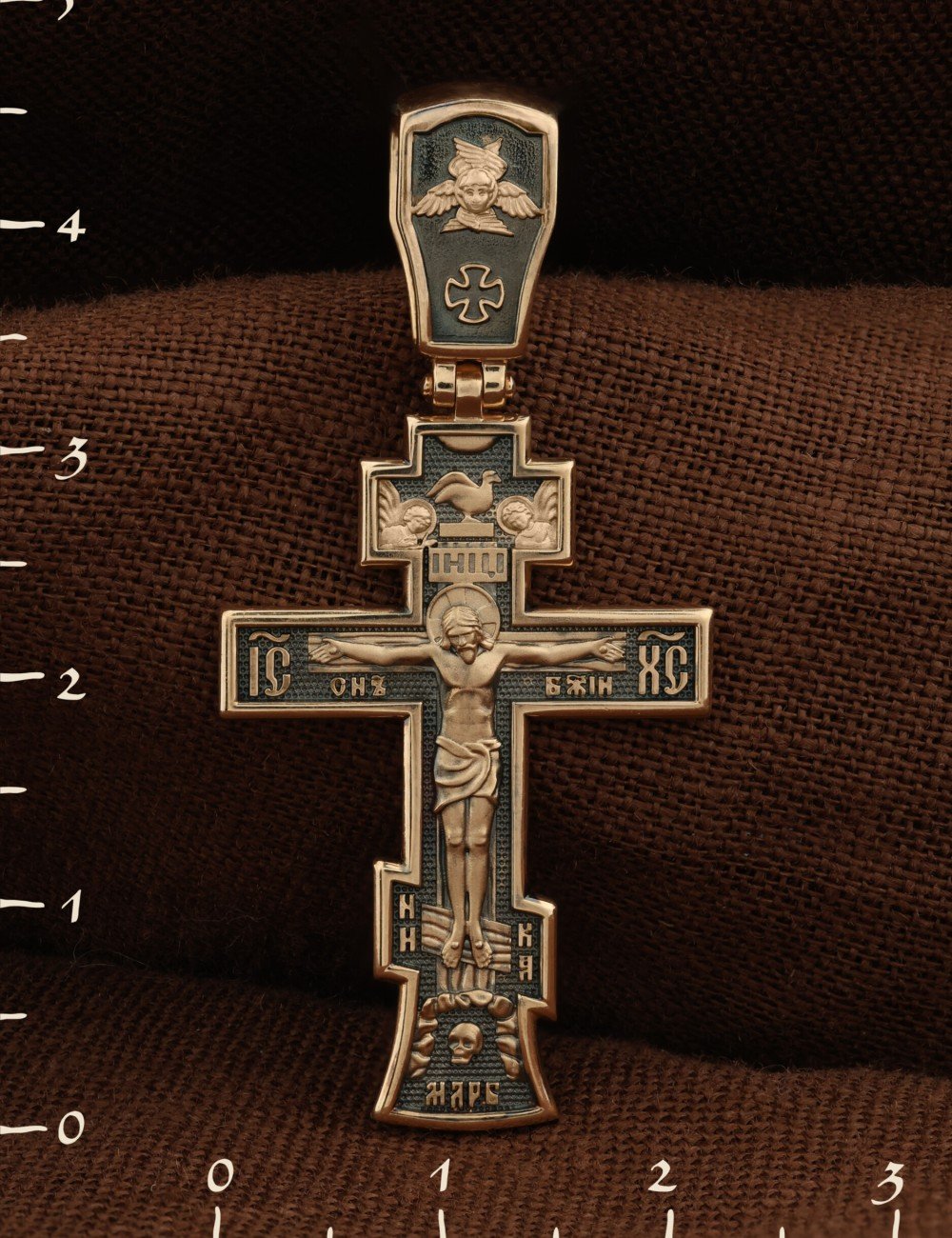 Крест из золота