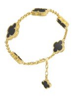 Браслет из лимонного золота c ониксом