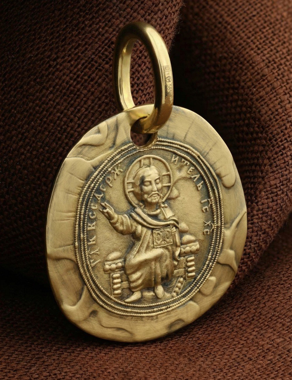 Образок из лимонного золота