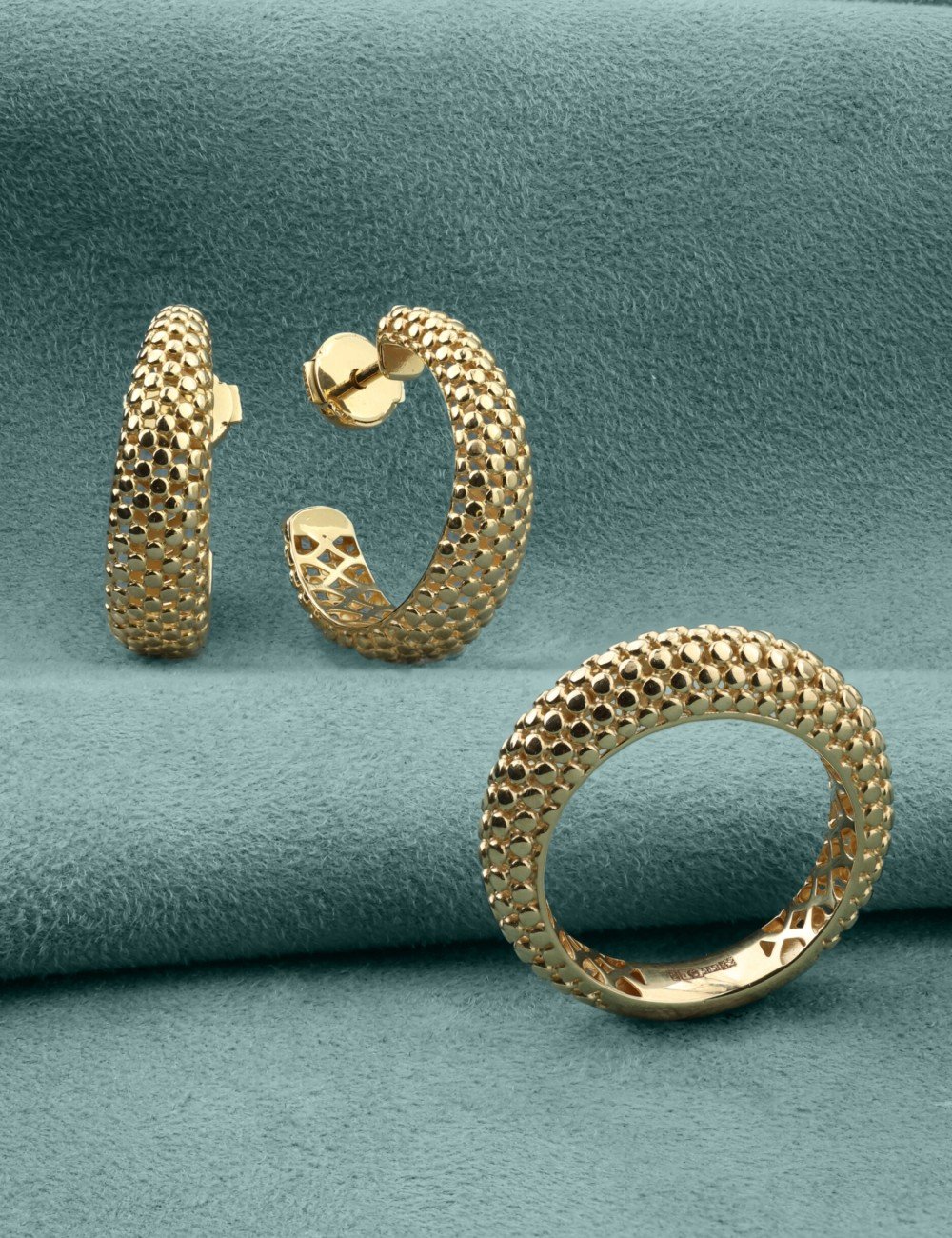 Серьги из лимонного золота