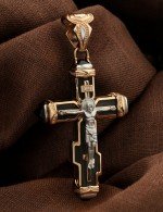 Крест из золота c ониксом и эбеновым деревом