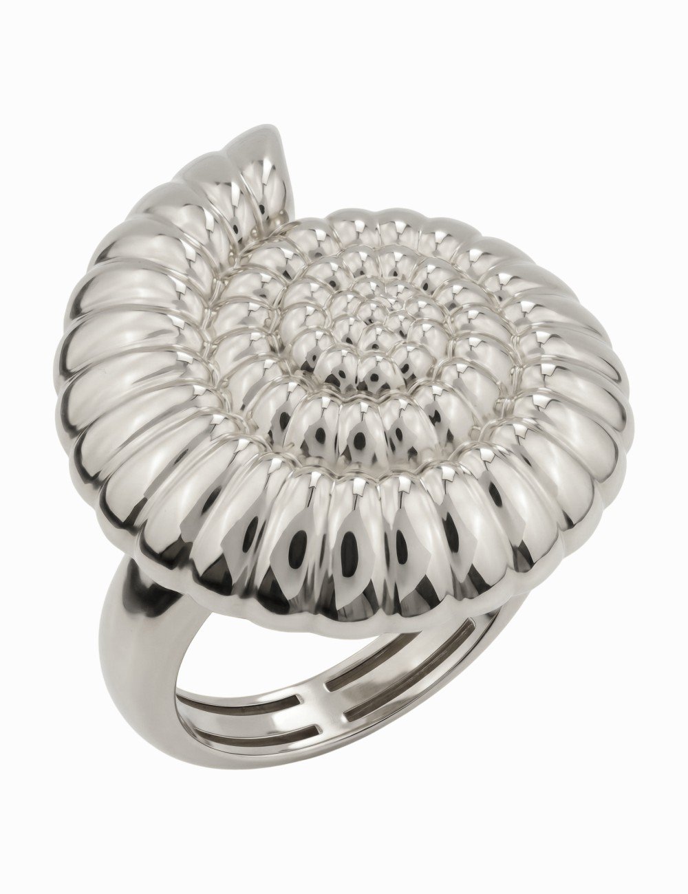 Кольцо из белого золота c рубином