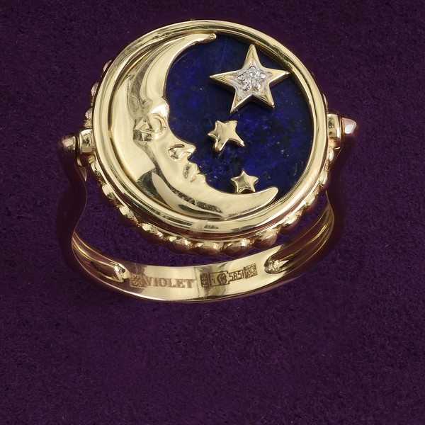 Кольцо из лимонного золота 585 пробы c бриллиантами, лазуритом и перламутром