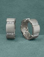 Серьги из белого золота c бриллиантами