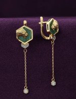 Серьги из лимонного золота c бриллиантами и малахитом