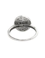 Кольцо из белого золота c бриллиантами и перламутром