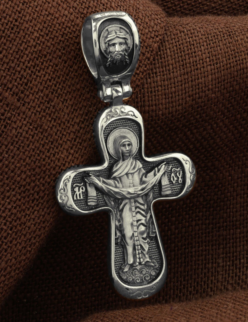 Крест из белого золота