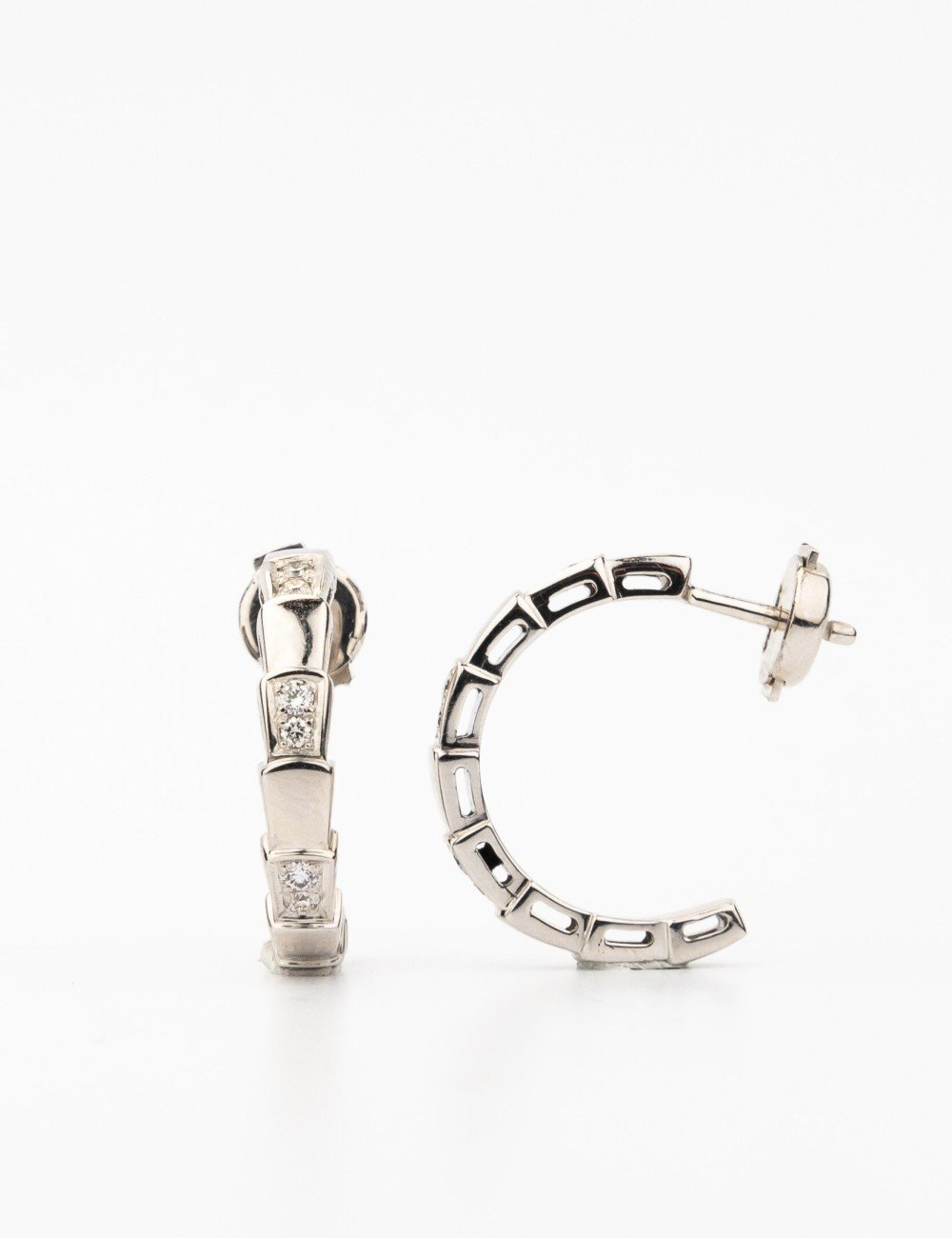 Серьги из белого золота c бриллиантами