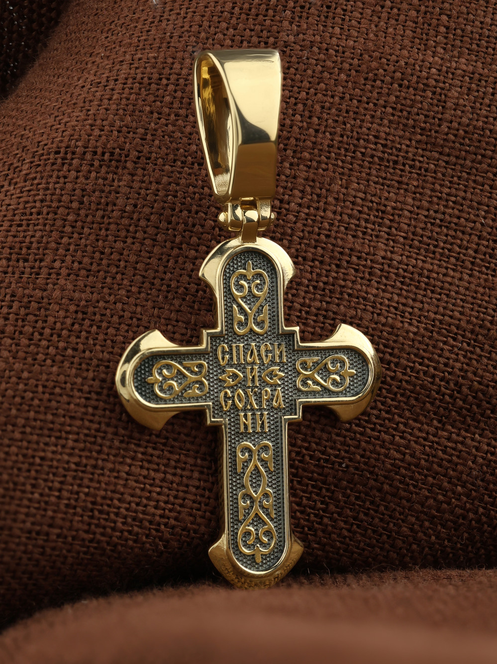 Крест из лимонного золота 585 пробы