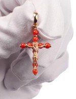 Крест из золота c кораллом