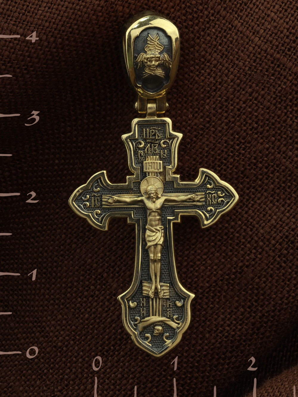 Крест из лимонного золота 585 пробы