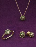 Колье из лимонного золота c бриллиантами и малахитом