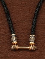 Гайтан из золота c кожаным шнурком