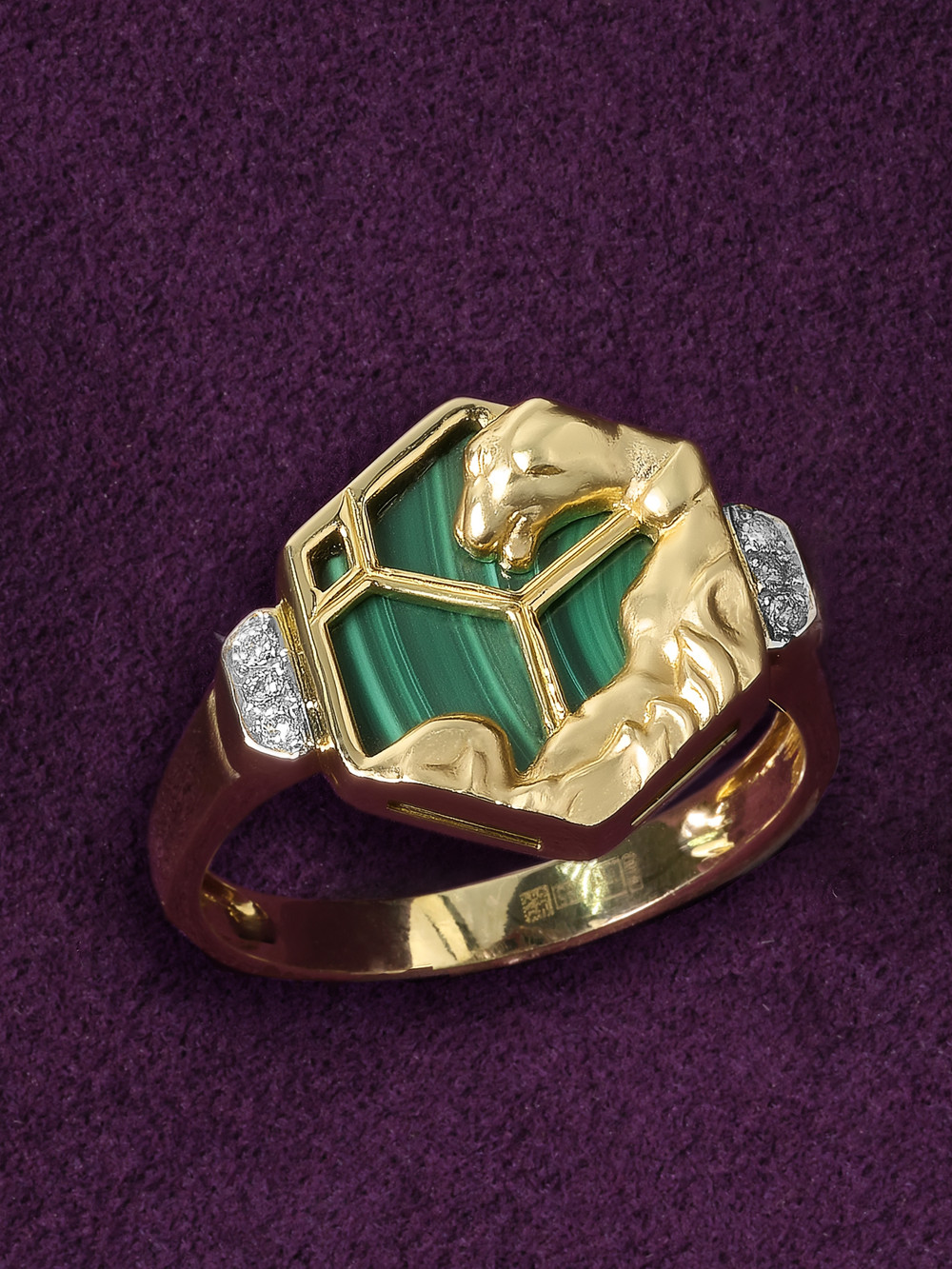 Кольцо из лимонного золота 585 пробы c бриллиантами и малахитом