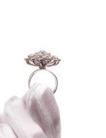 Кольцо из белого золота c бриллиантами