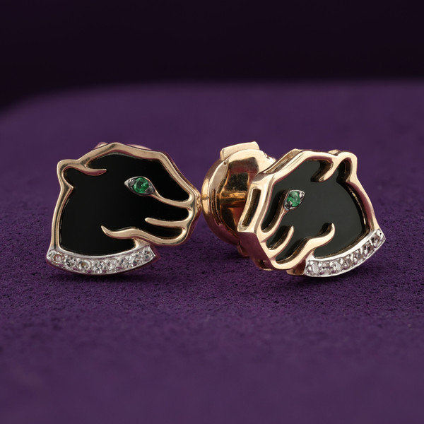 Серьги из красного золота 585 пробы c бриллиантами, изумрудом и ониксом