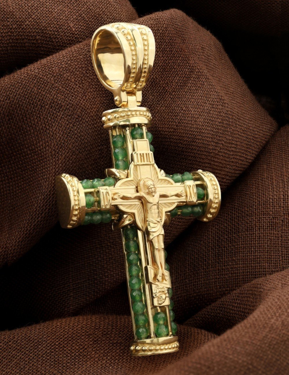 Крест из лимонного золота c хризопразом