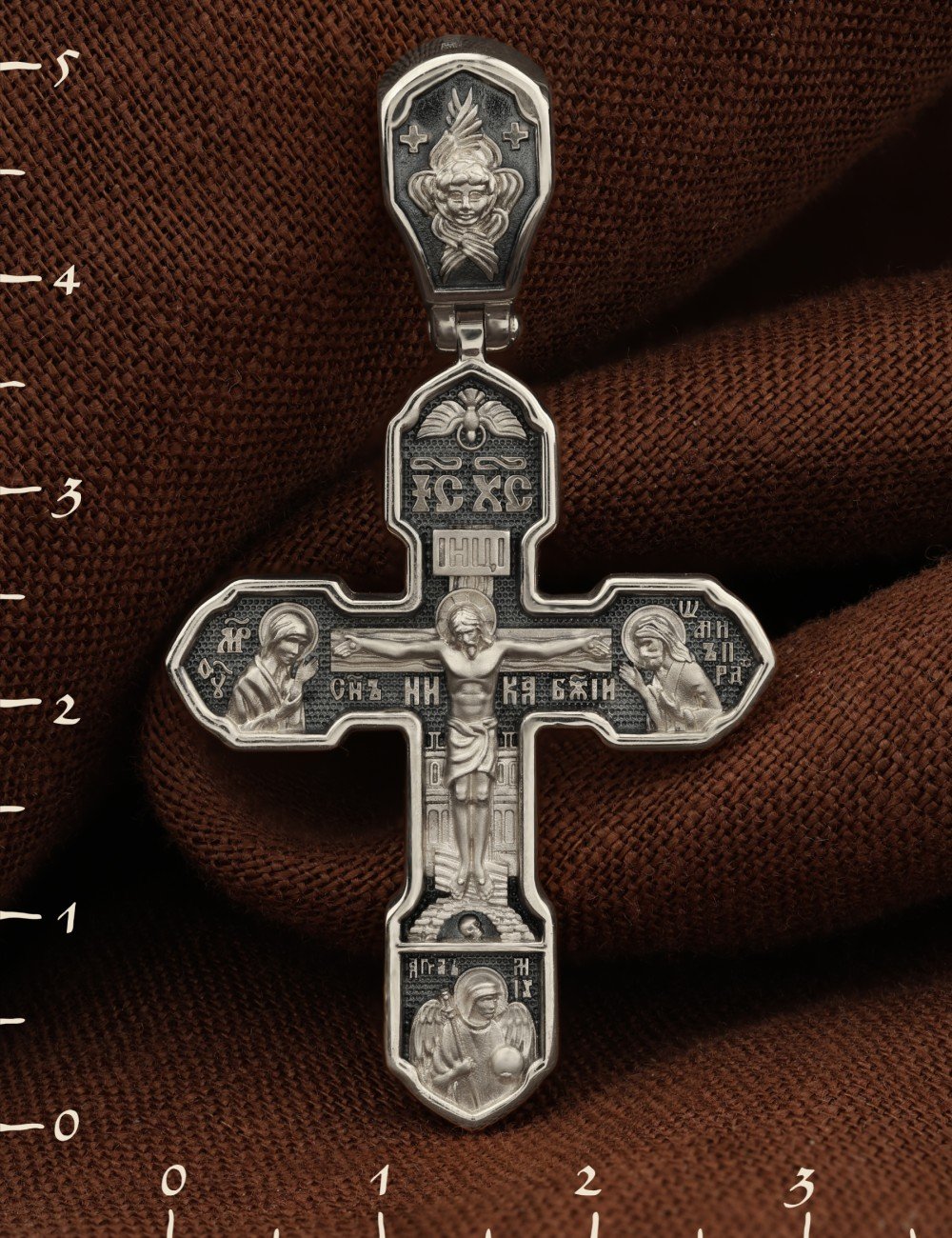 Крест из белого золота