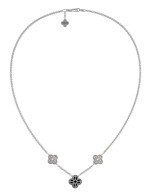 Колье из белого золота c бриллиантами, ониксом и перламутром