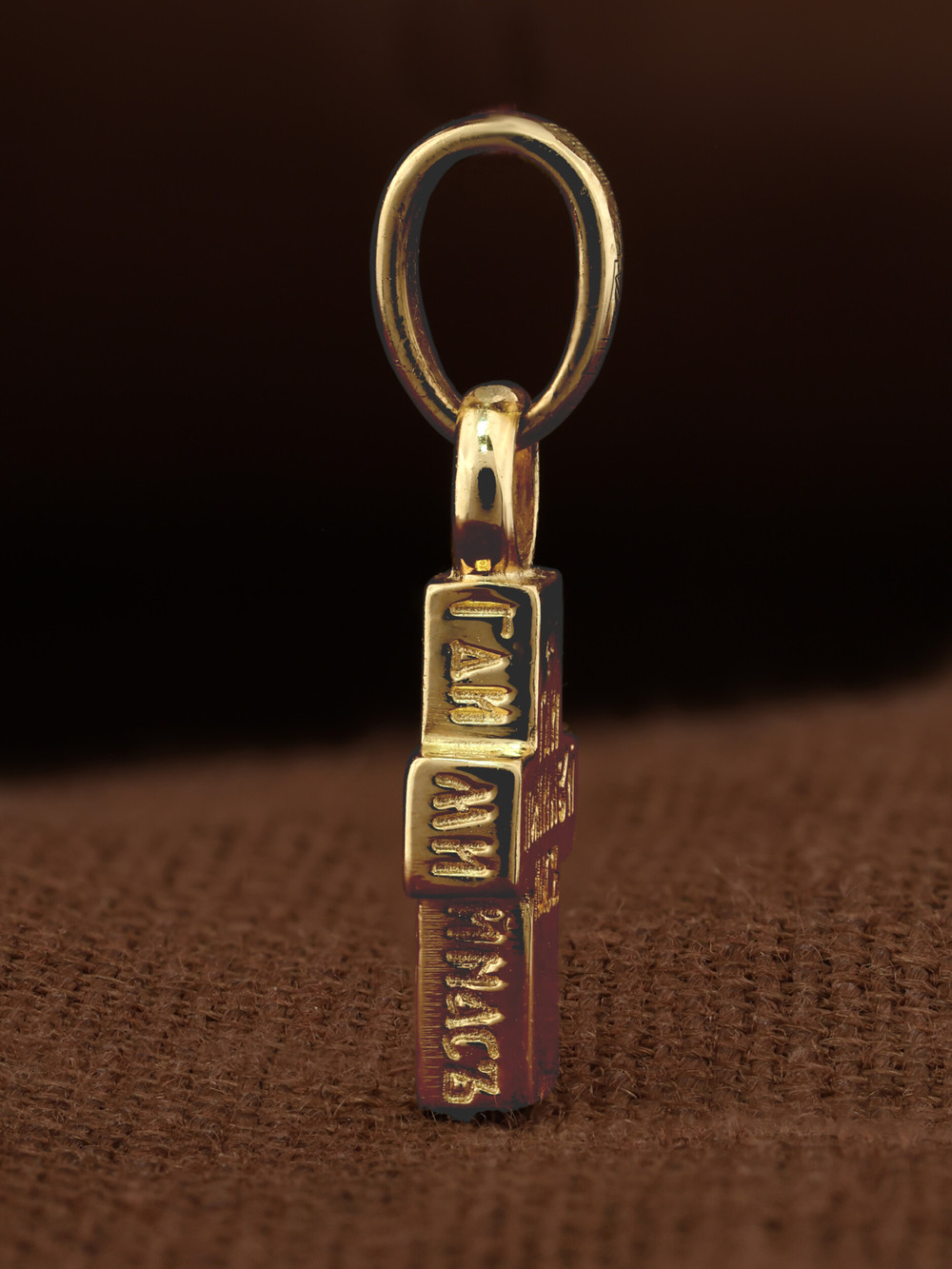 Крест из красного золота 585 пробы