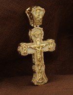 Крест из лимонного золота c бивнем мамонта