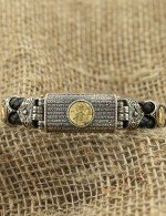 Браслет из серебра и золота c кожаным шнурком