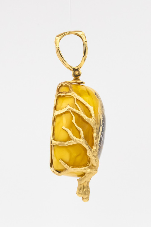 Подвеска из лимонного золота 585 пробы c росписным янтарём