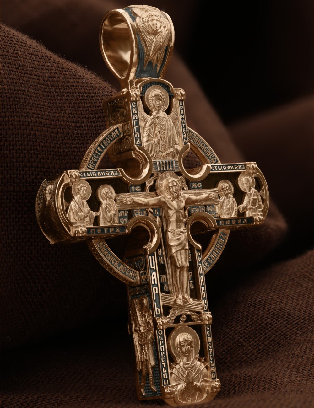 Крест из золота c эбеновым деревом