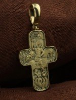 Крест из зелёного золота