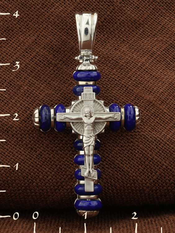 Крест из белого золота 585 пробы c лазуритом