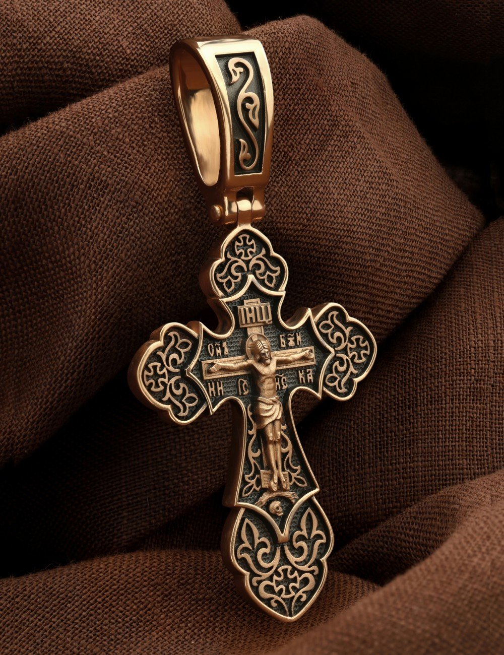 Крест из золота