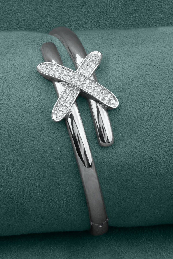 Браслет из белого золота c бриллиантами