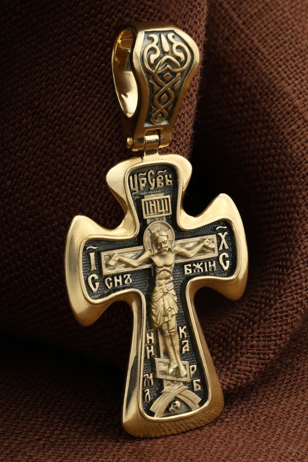 Крест из лимонного золота