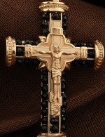 Крест из золота c ониксом