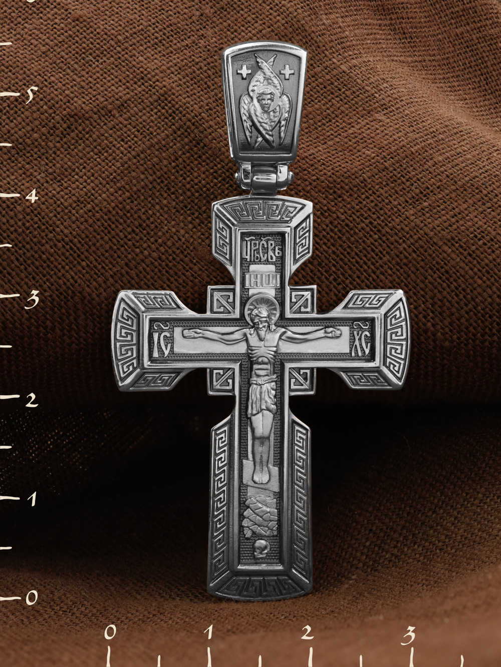 Крест из белого золота 585 пробы