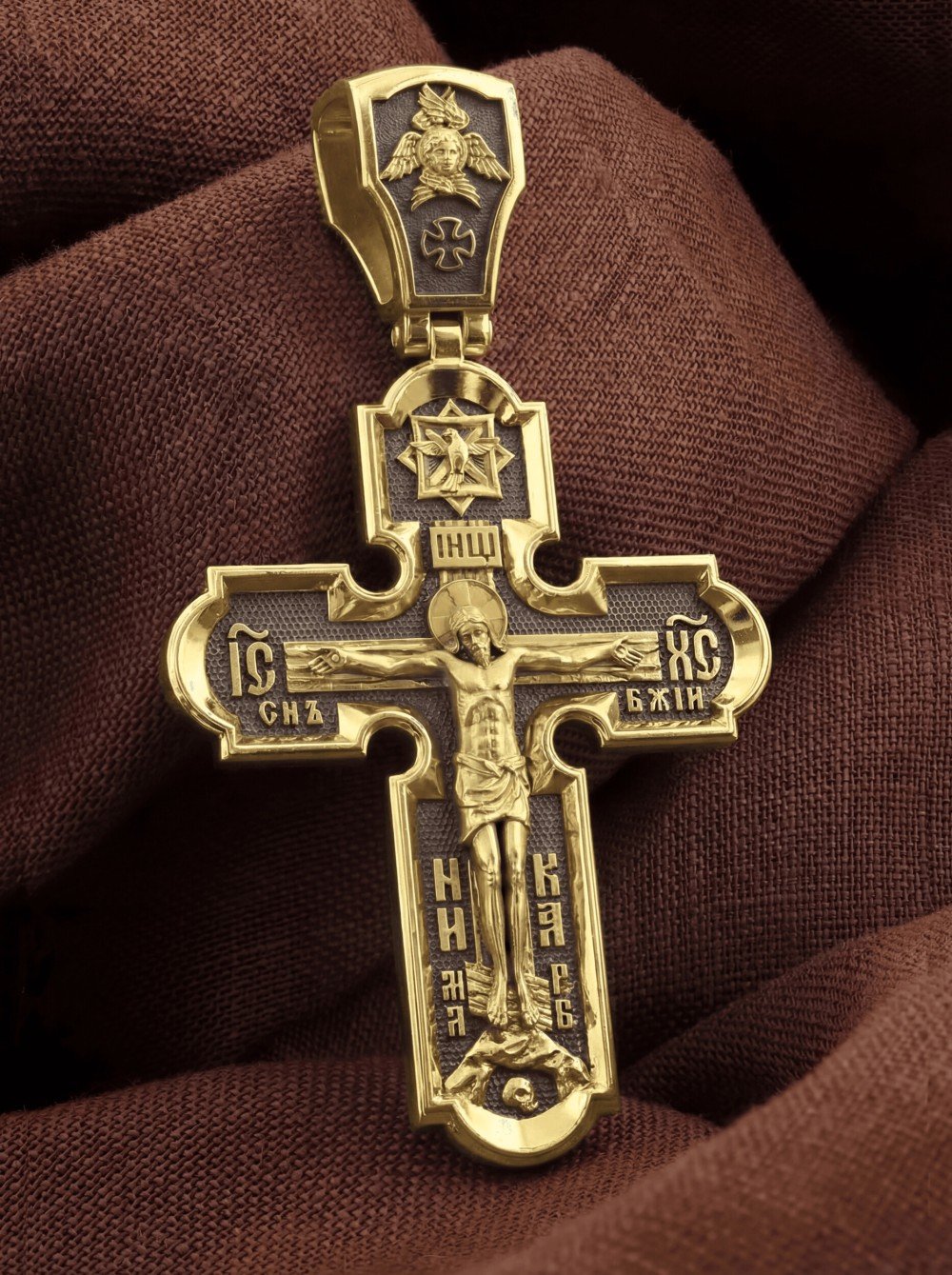 Крест из лимонного золота