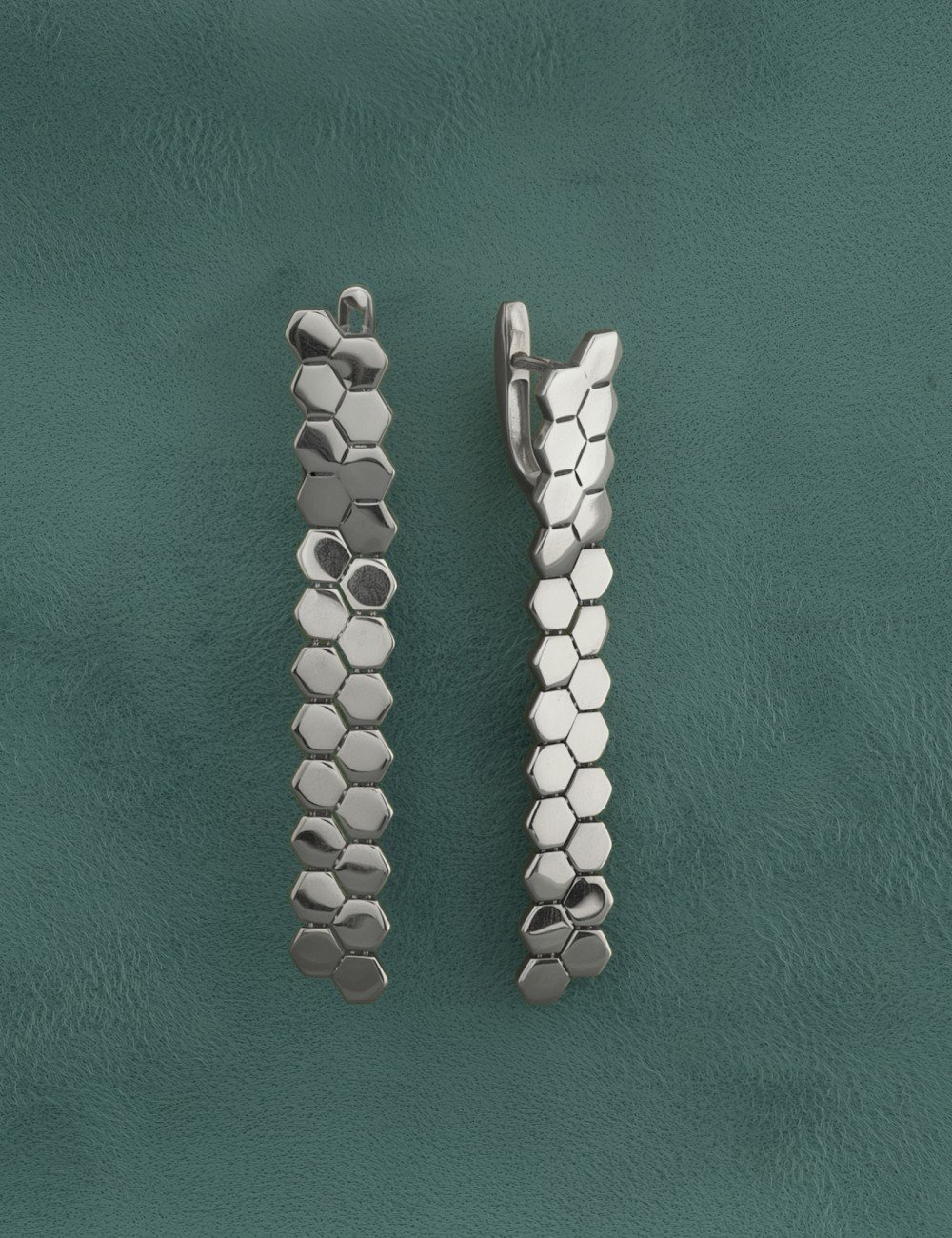 Серьги из белого золота