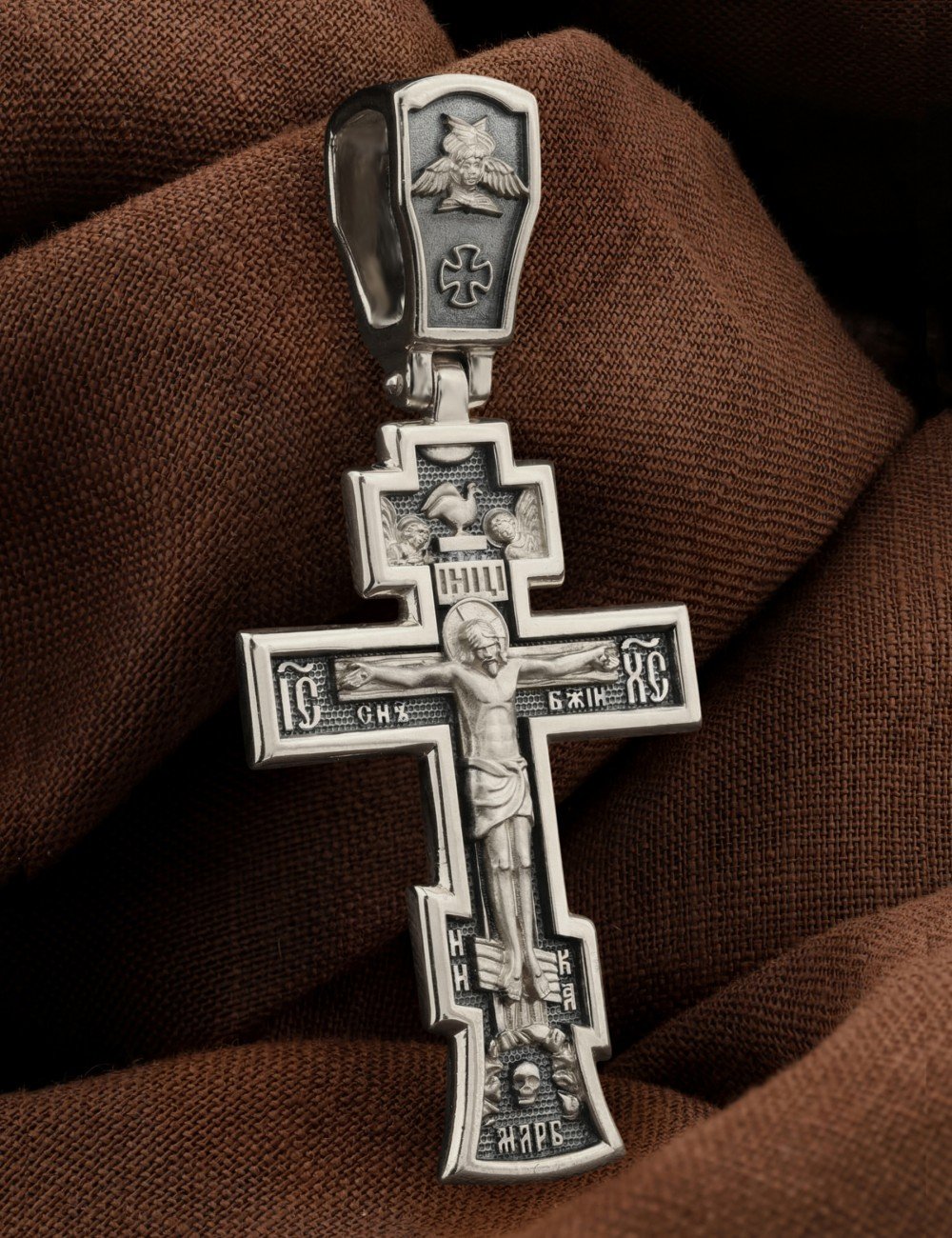 Крест из белого золота