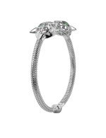 Браслет из белого золота c изумрудом