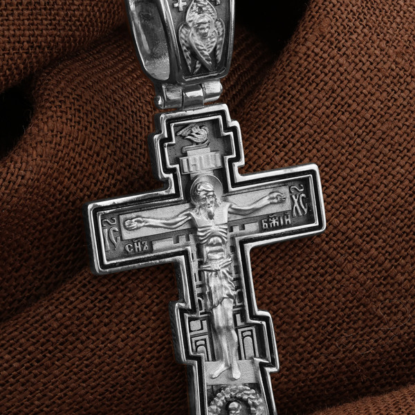 Крест из белого золота 585 пробы