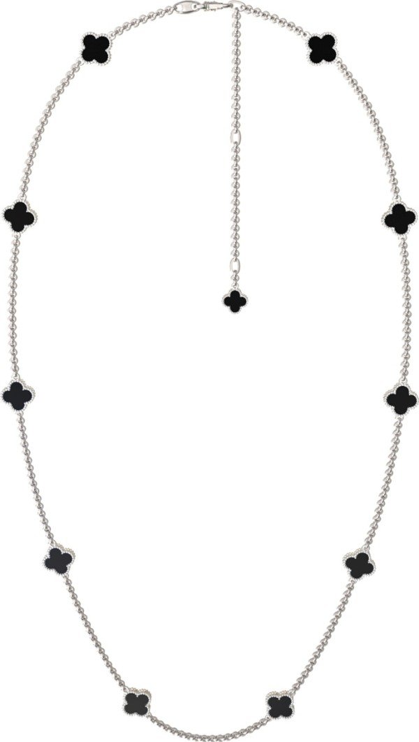 Колье из белого золота c ониксом