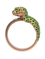 Кольцо из золота c эмалью и рубином