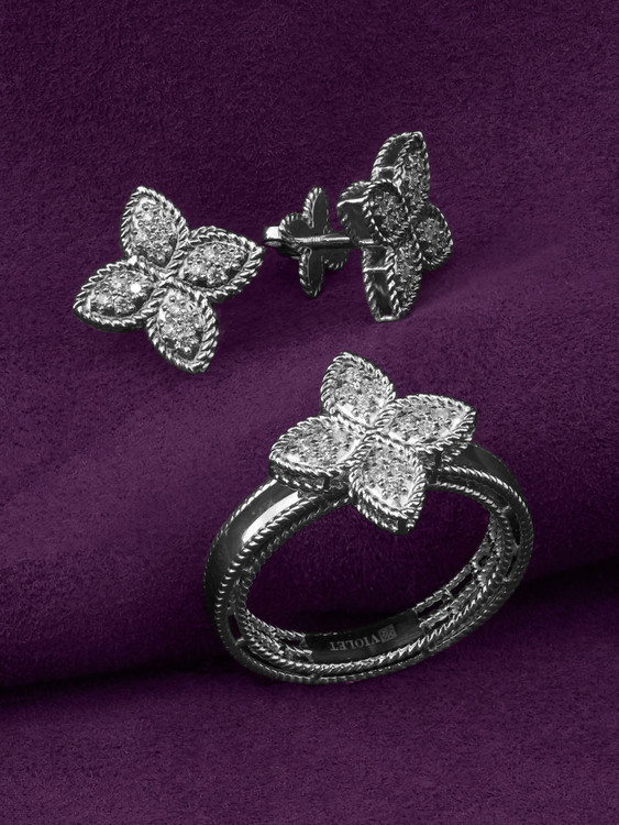 Серьги из белого золота 585 пробы c бриллиантами