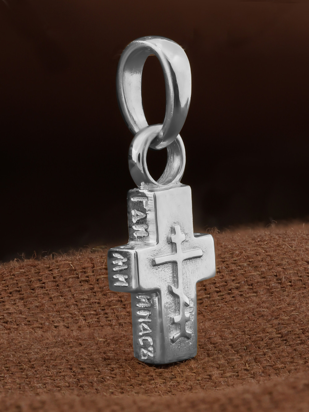 Крест из белого золота 585 пробы