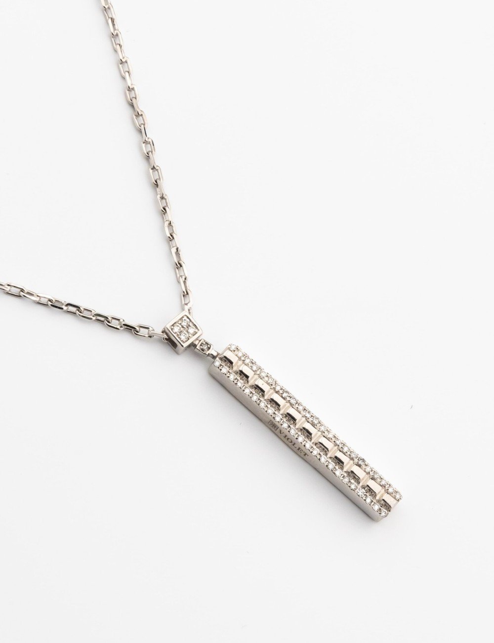 Колье из белого золота c бриллиантами