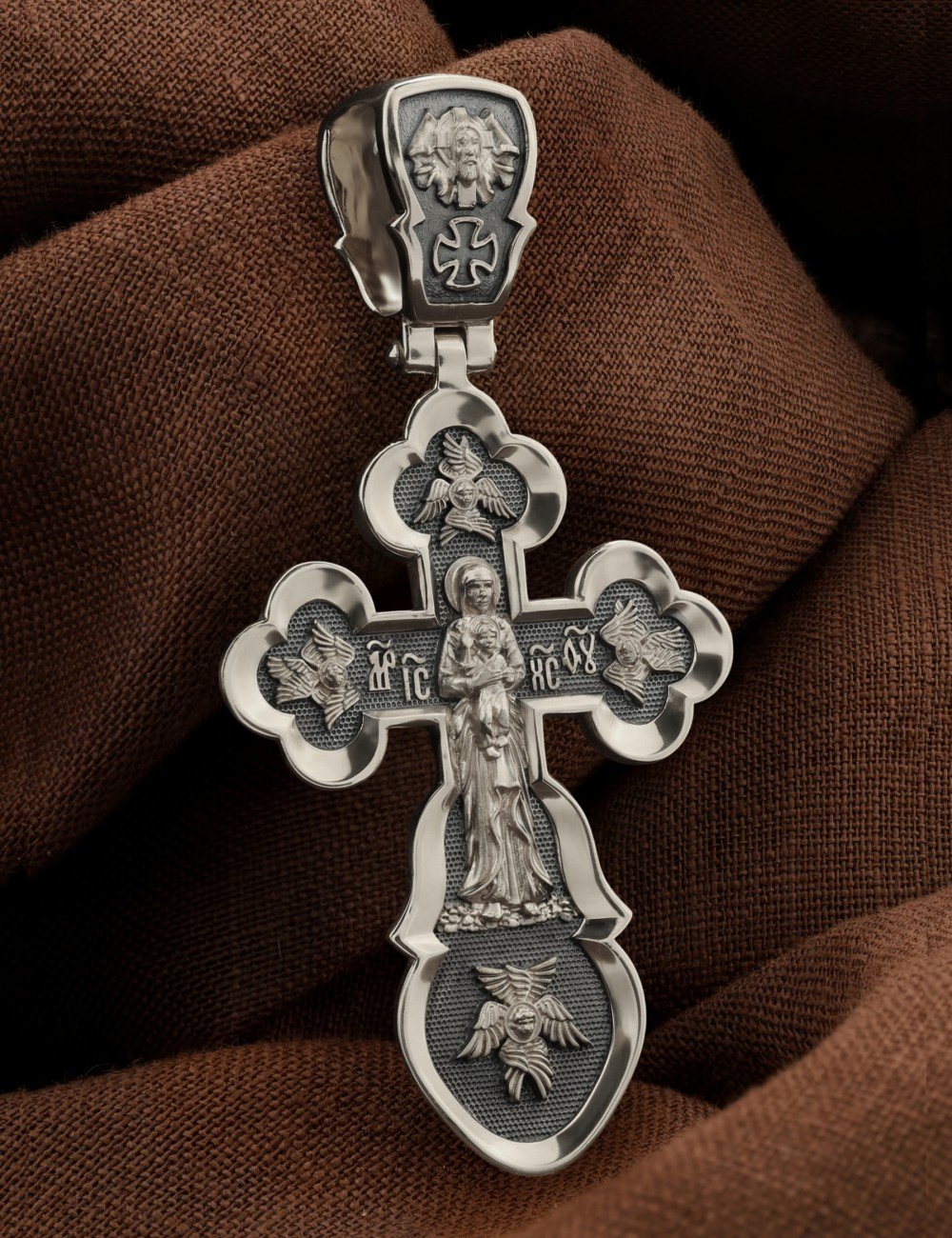 Крест из белого золота